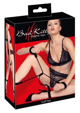 2493300 Bad Kitty Handcuffs